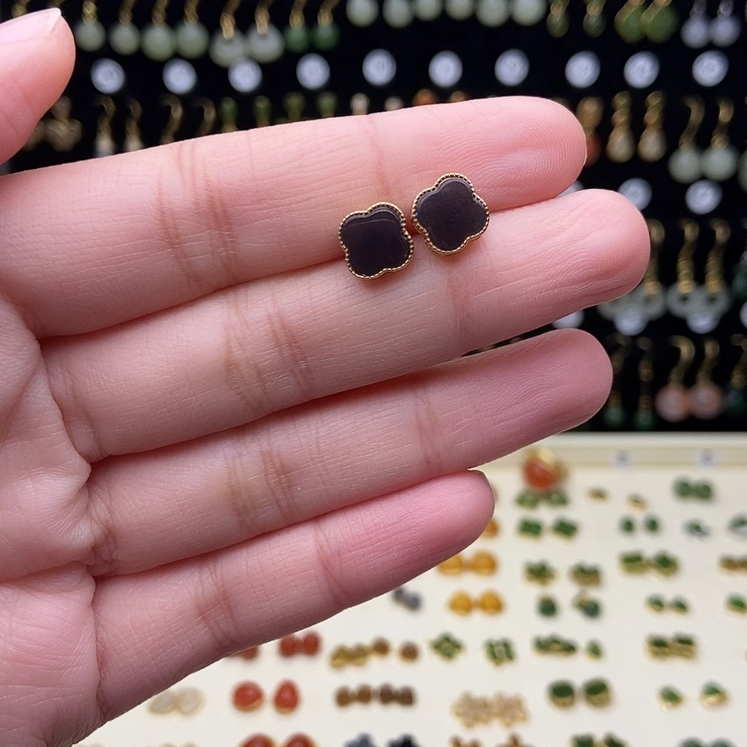 和田玉银S925镶嵌耳饰