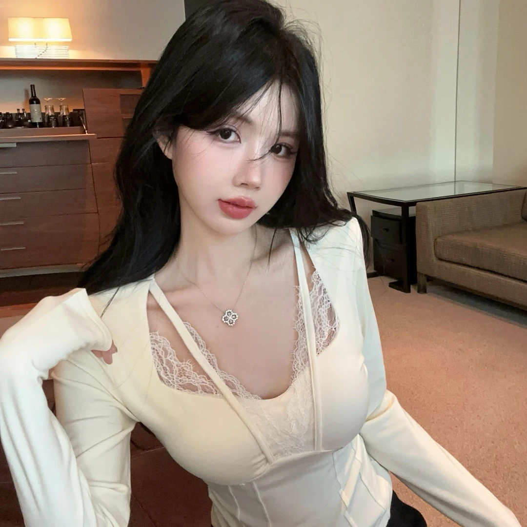 设计感打底衫内搭纯欲风蕾丝显瘦小众T恤法式少女风针织修身