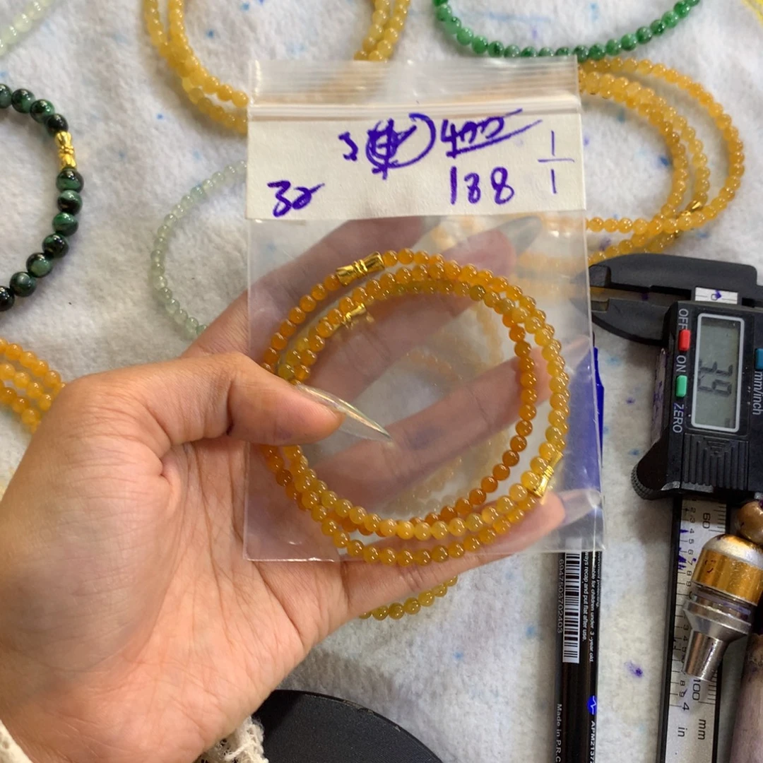 定制翡翠未镶嵌天然缅甸翡翠多样性
