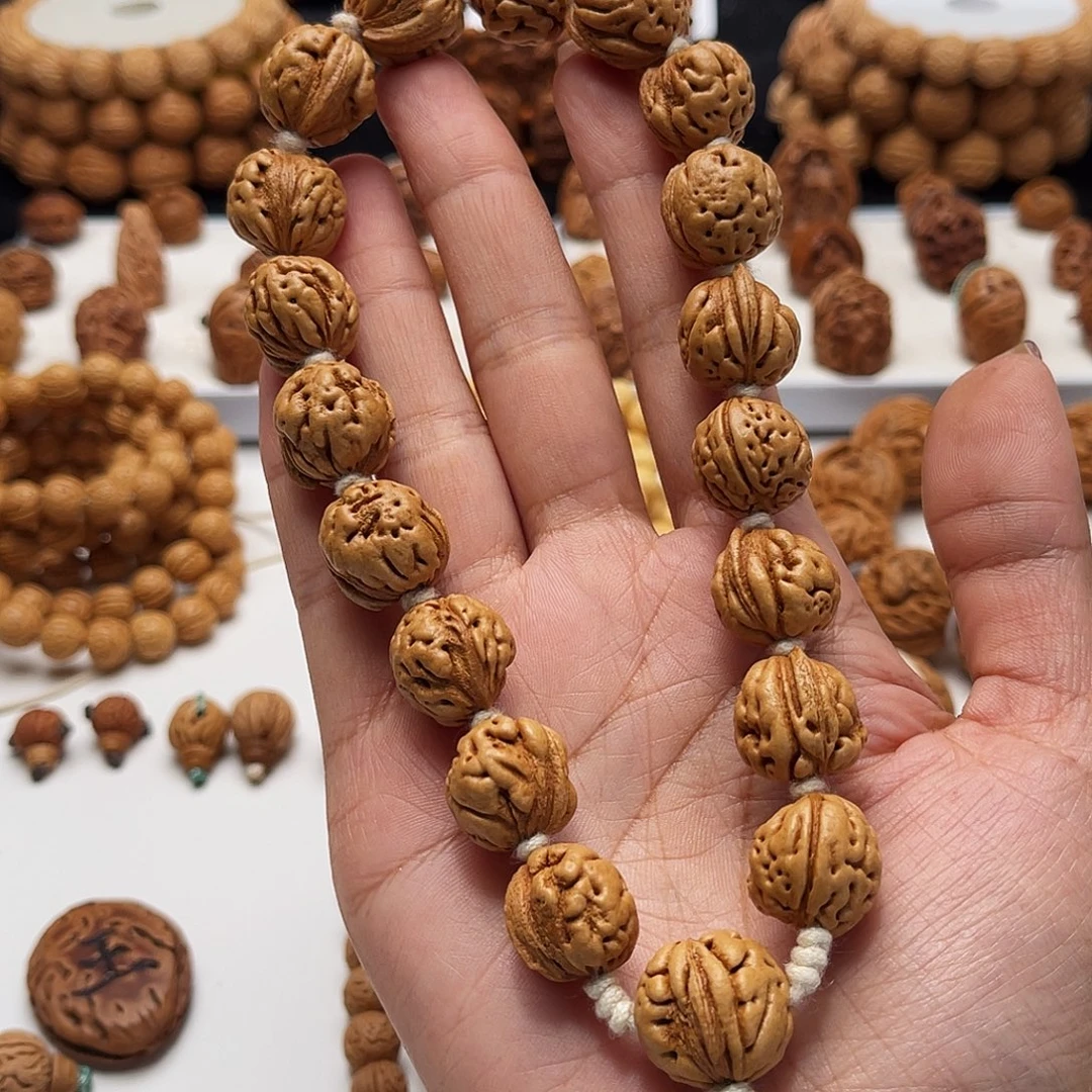 慢***慢桃核手工制作工艺