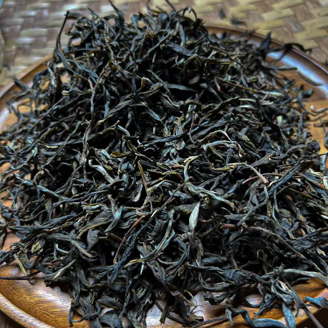 2024年大雪山森林高杆500克生茶 王艳敏     直播2025.1.17（8）