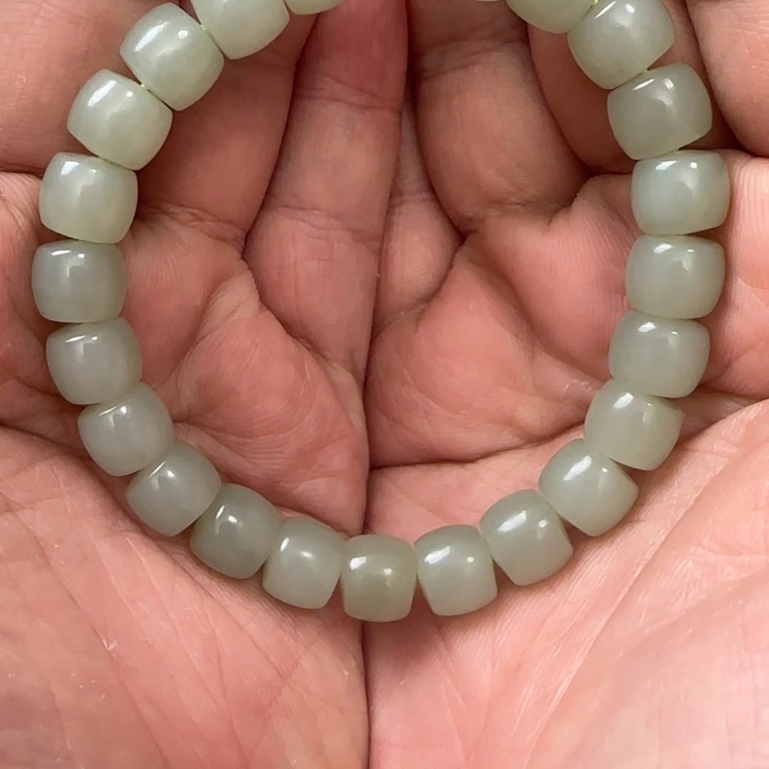 手链未镶嵌和田玉螺****?