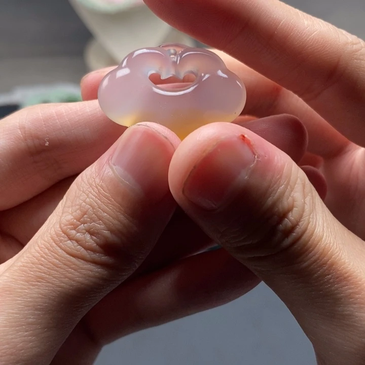 玛瑙/玉髓未镶嵌颈饰玛瑙