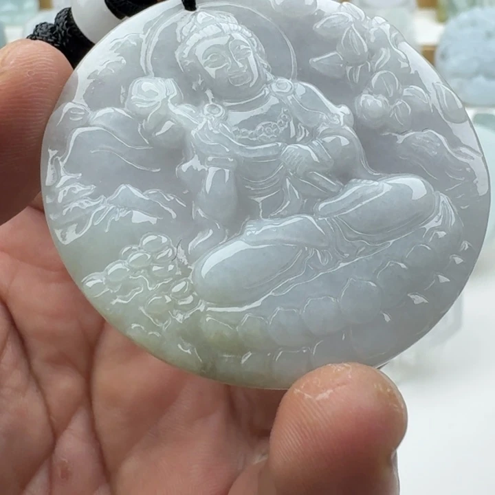 翡翠未镶嵌颈饰天然缅甸A货翡翠