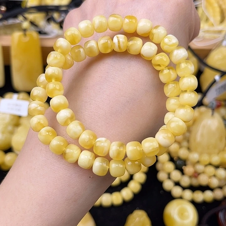 琥珀未镶嵌颈饰琥珀，多样性发其一