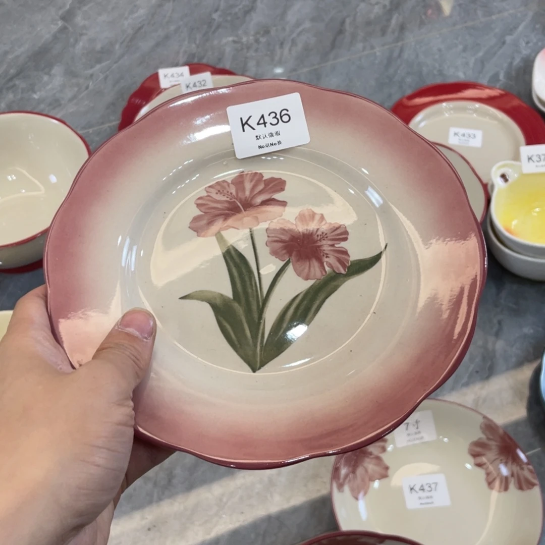 陶瓷微瑕餐具介意勿拍，满18飞！