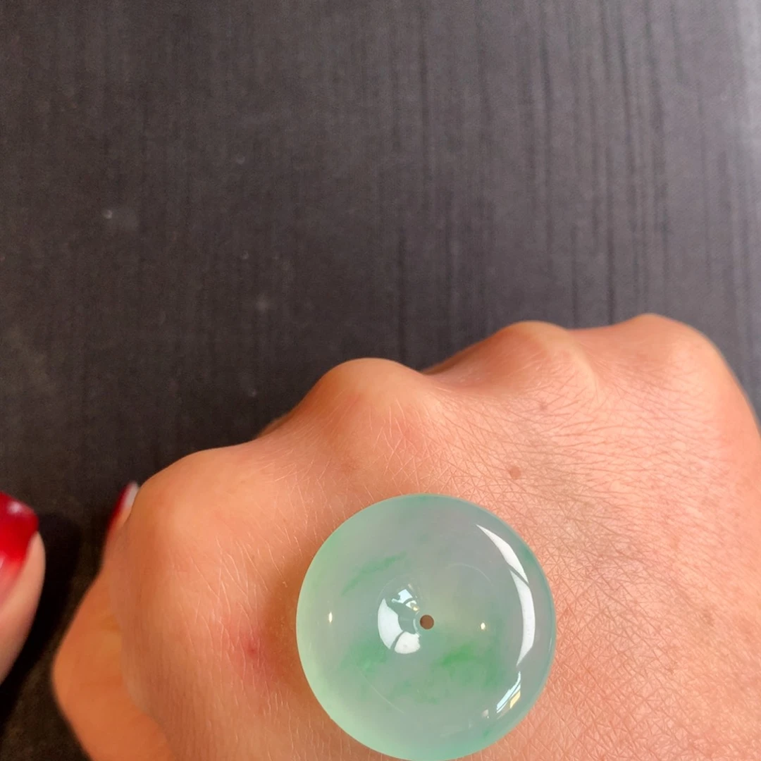 翡翠颈饰未镶嵌天然缅甸翡翠