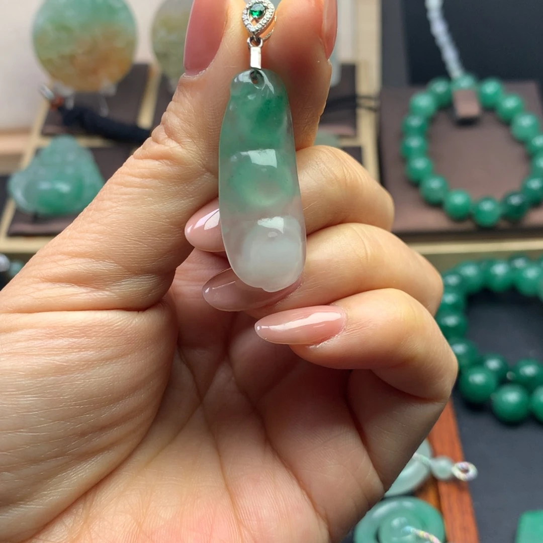 未镶嵌石英质玉珠宝半成品