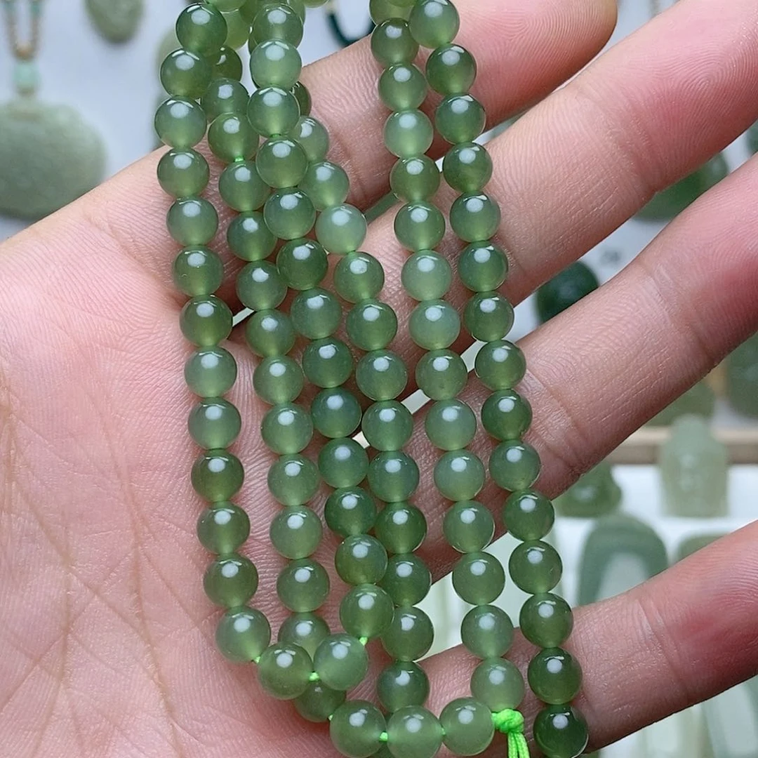 霞***️和田玉未镶嵌颈饰