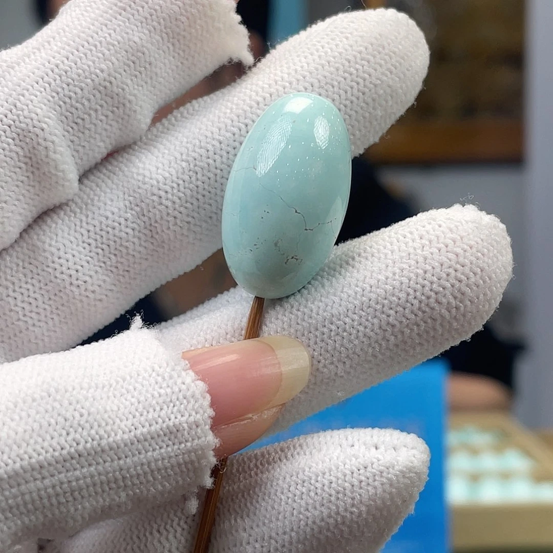 绿松石未镶嵌挂件