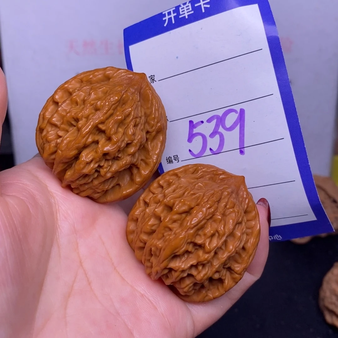 文玩核桃把件539/40虎头