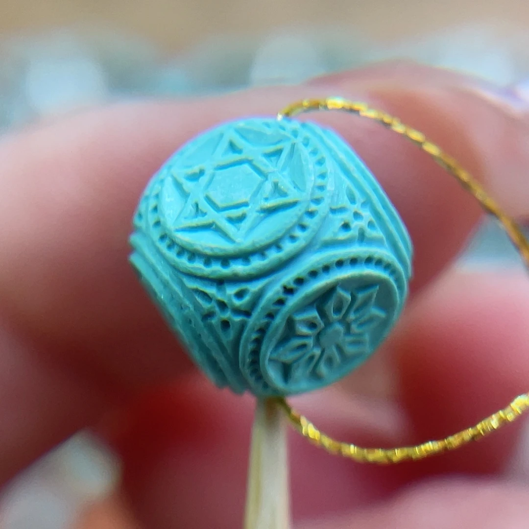 未镶嵌绿松石珠宝奇石