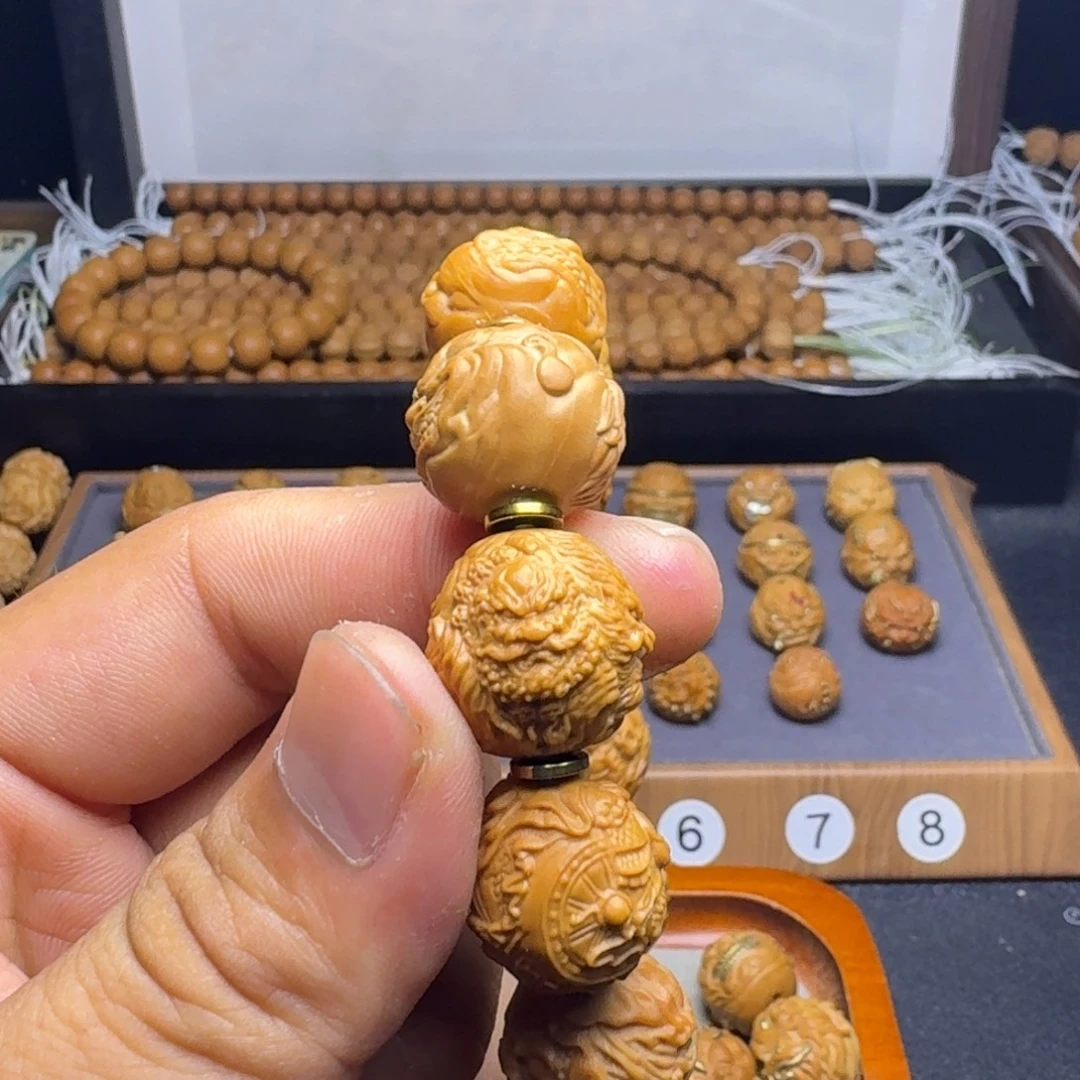 L***Y手串/手链核桃西游记