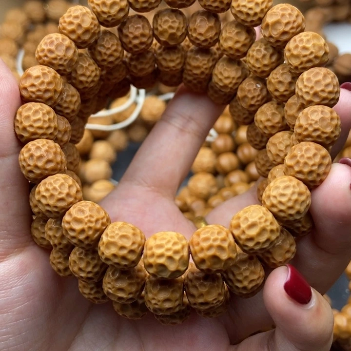 猴头核桃吊坠10红豆老型漏眼练手介意不拍