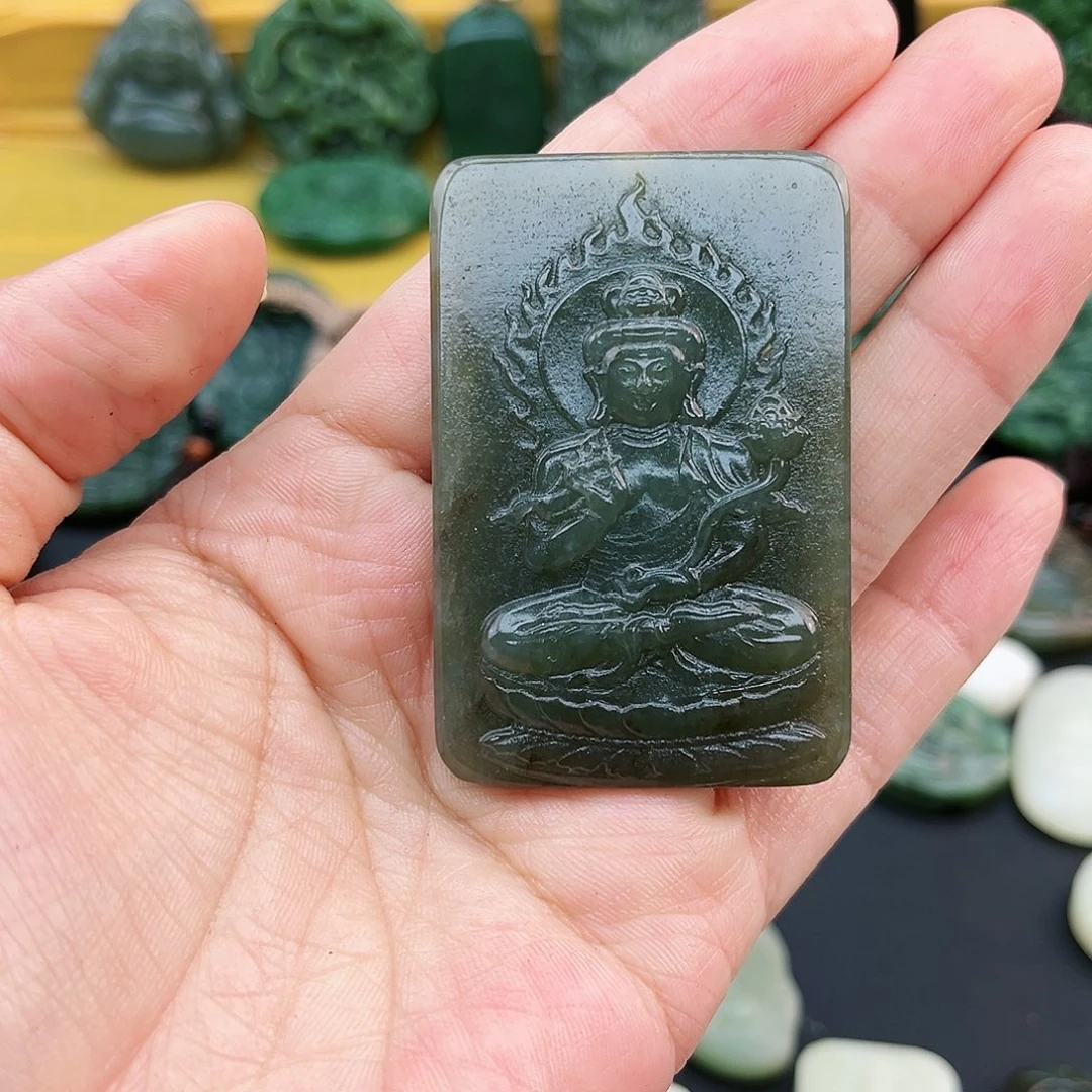 和田玉未镶嵌颈饰