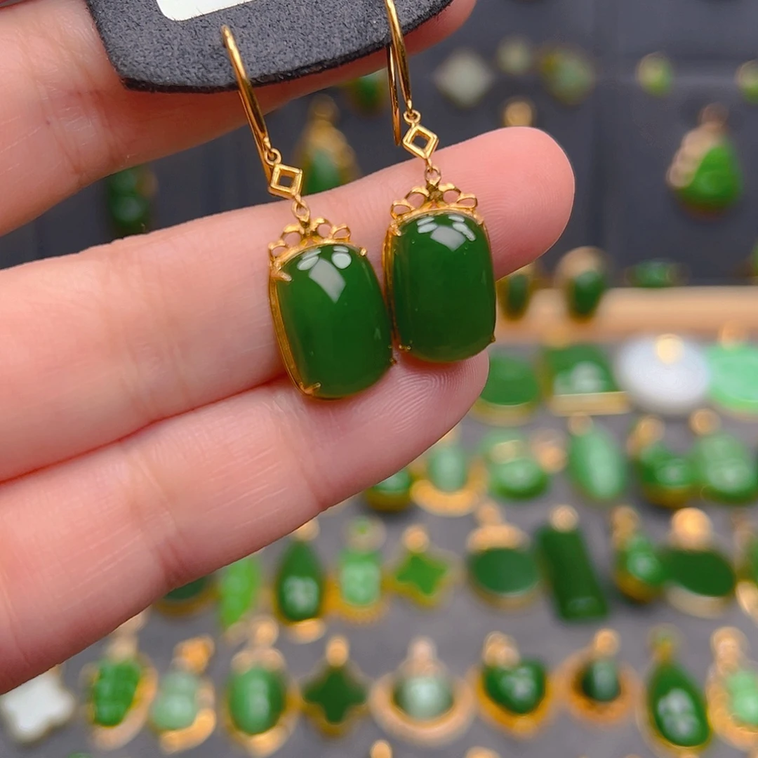 和田玉18K金镶嵌耳饰