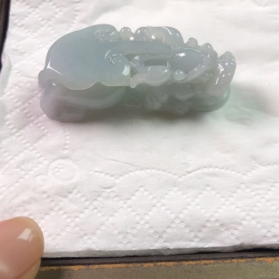 翡翠未镶嵌颈饰吊坠