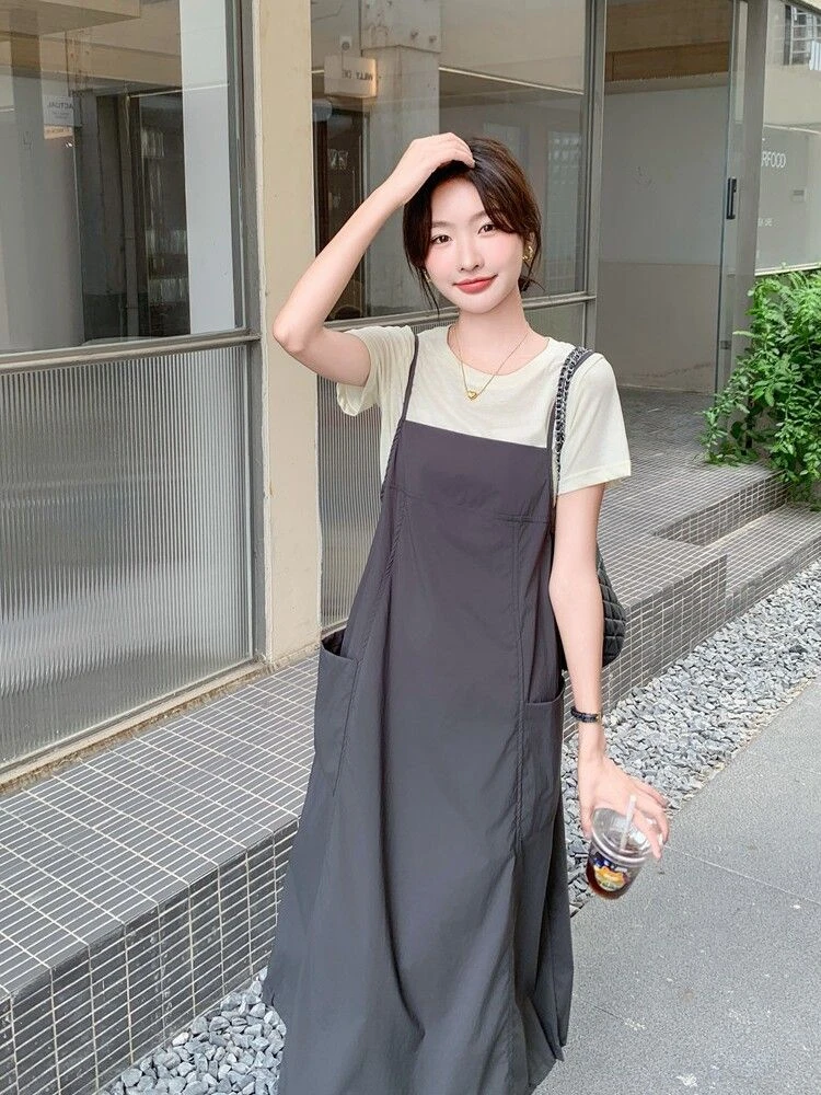 特大码工装背带裙女夏新款休闲宽松遮肚显瘦短袖T恤连衣裙两件套