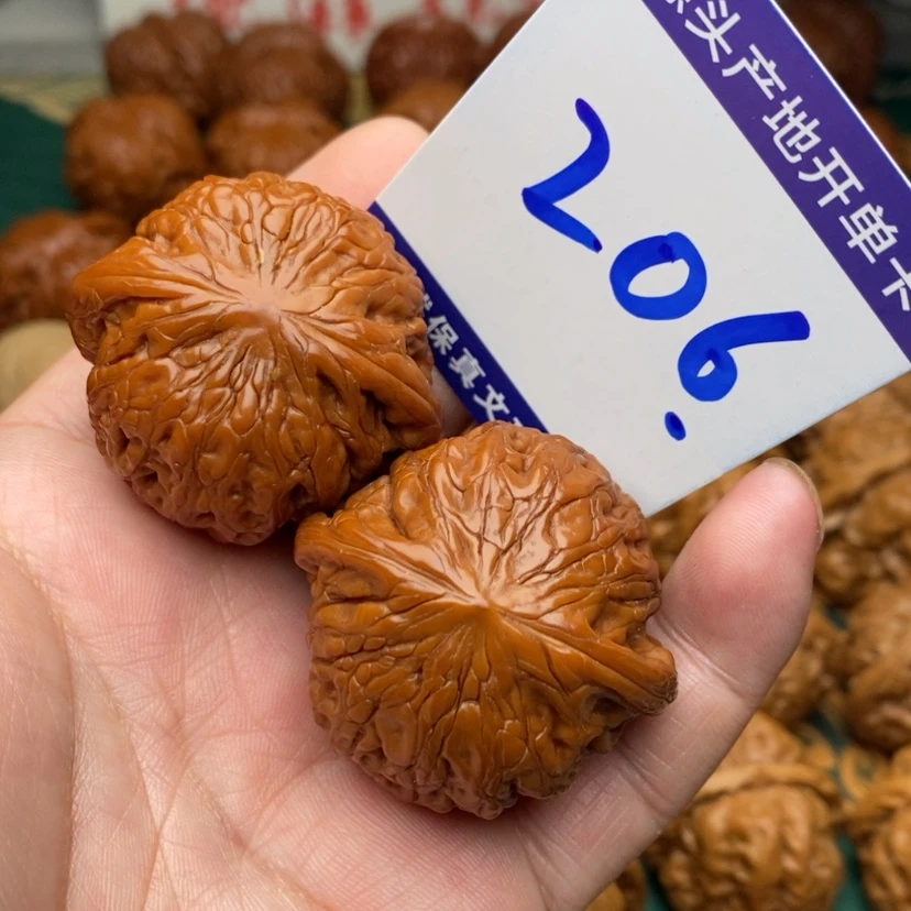 【闪购商品】文玩核桃把件铁锤妹妹41