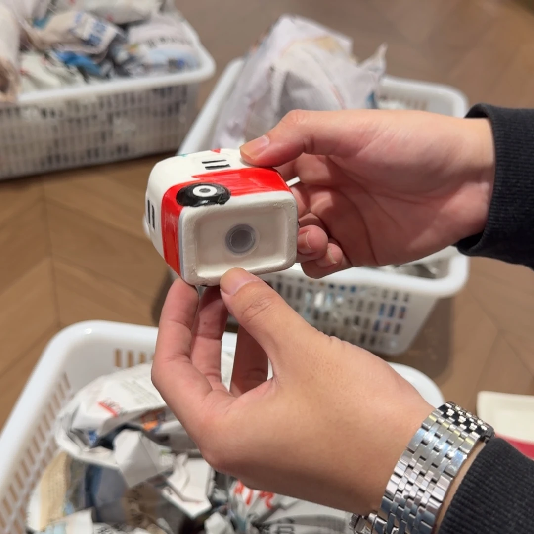 有的微瑕不退不换