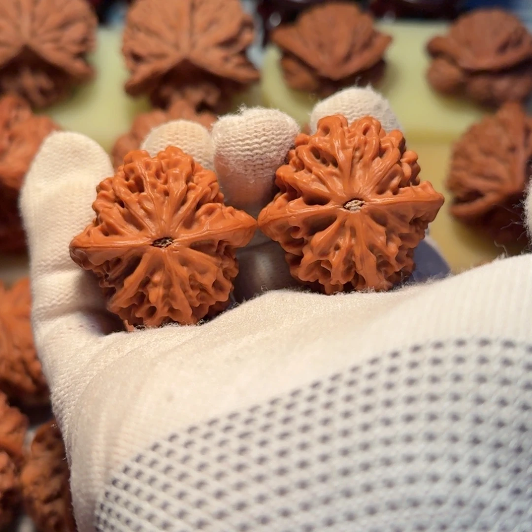 宇***N吊坠文玩核桃秦闷36.5