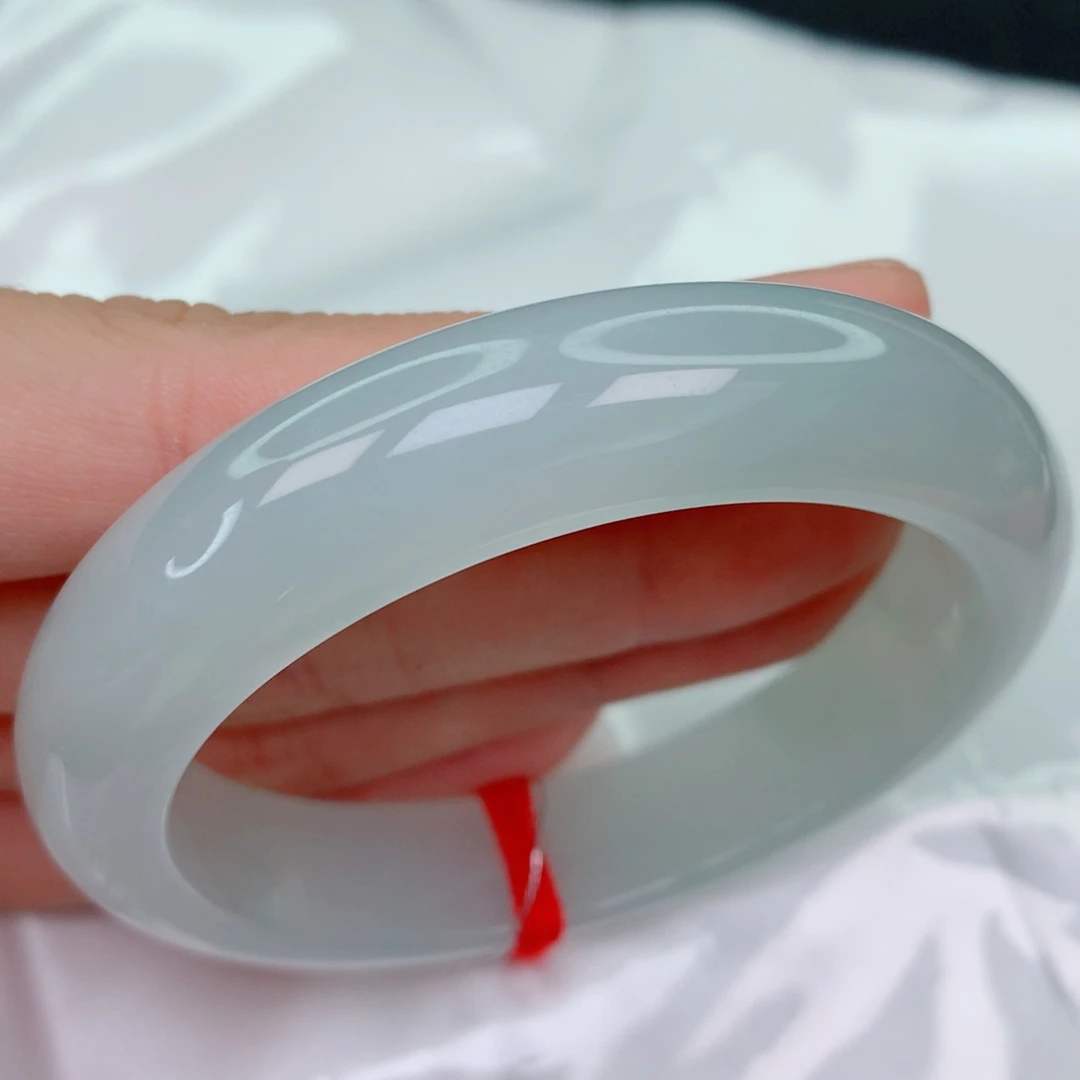 未镶嵌手镯翡翠51正圈，冰透起胶，强推