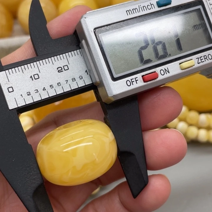 琥珀未镶嵌裸石蜜蜡