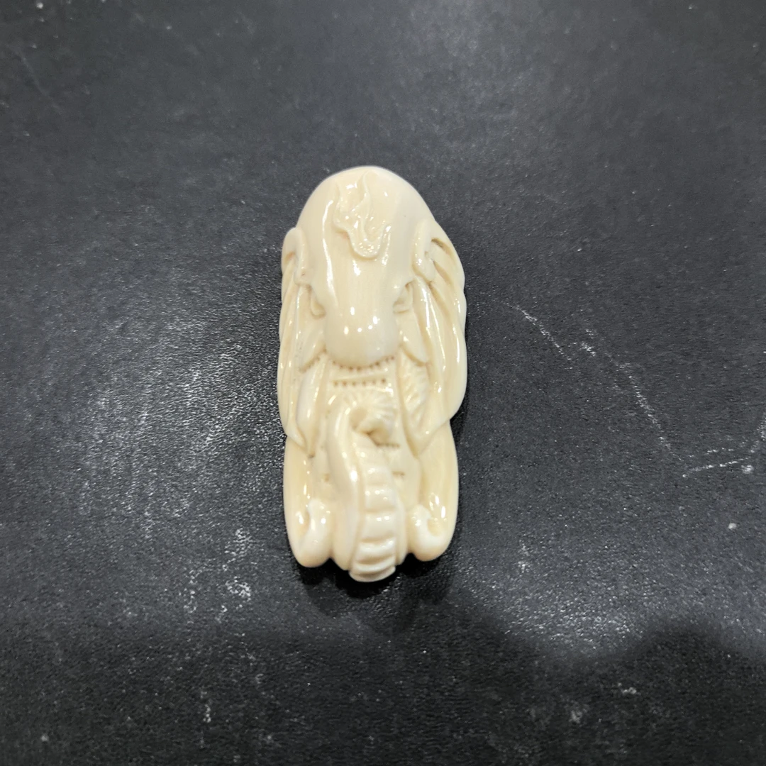 猛犸约31.5克雕刻件XL9