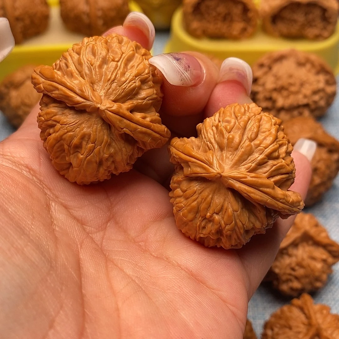 把件文玩核桃毕业白狮子38.8尺全品