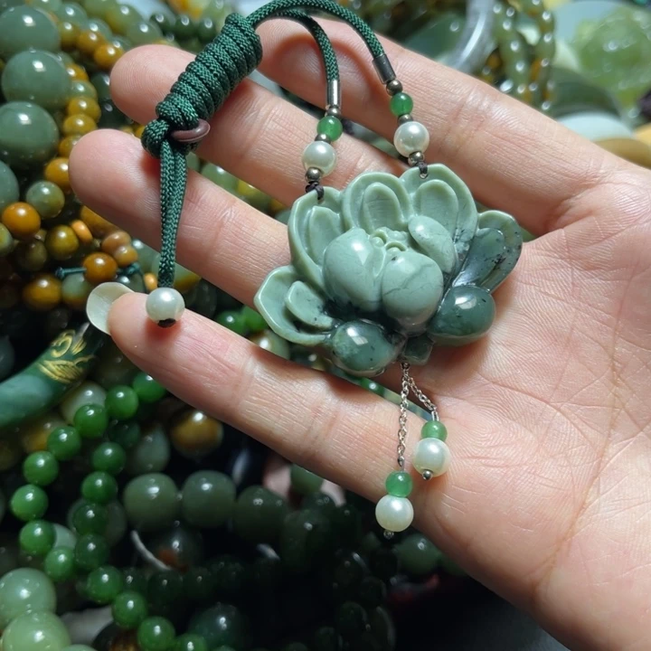 岫岩河磨玉（透闪石质玉）未镶嵌手链