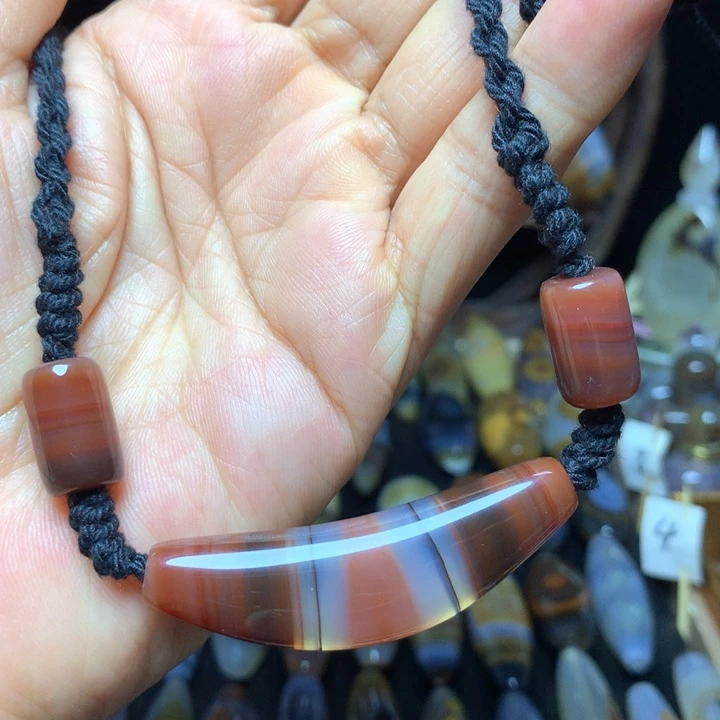 未镶嵌颈饰玛瑙/玉髓