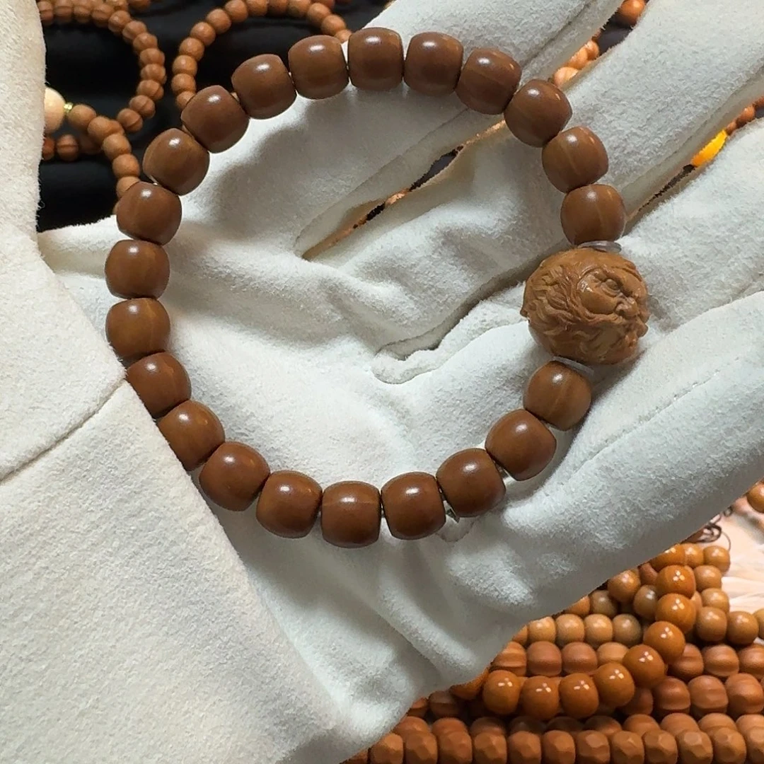 Z***花手串猴头核桃全品直切带配饰