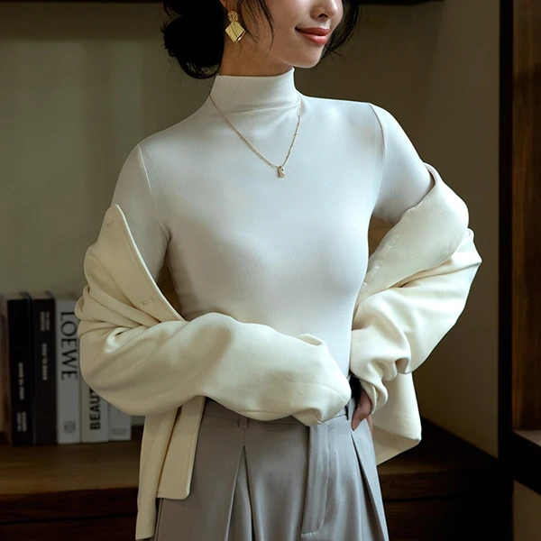 品牌撤柜！福利品，真德绒成人女士针织打底衫 D23