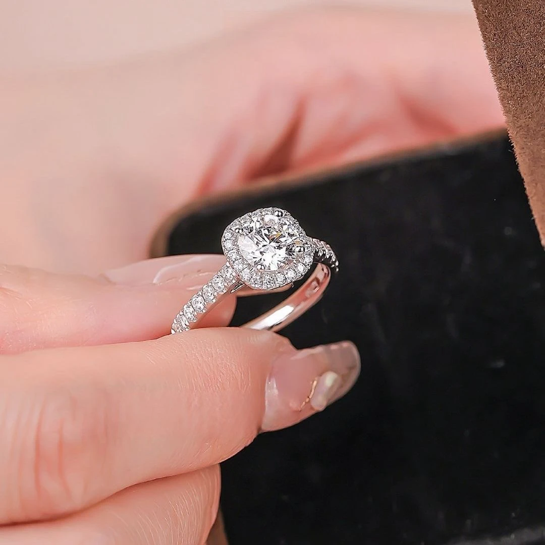 合金锆石戒指 【方糖】婚戒轻奢时尚JZ38