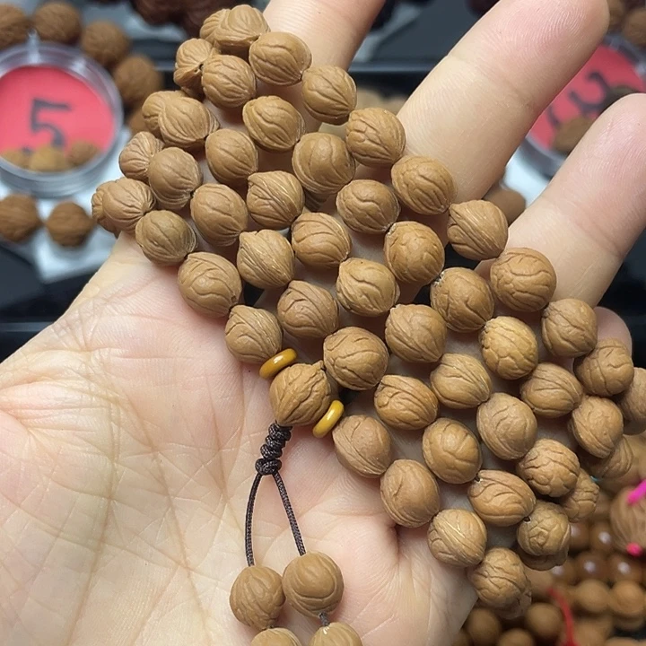 邓***拿吊坠桃核小龙纹脖挂0.8➕尺寸108➕6