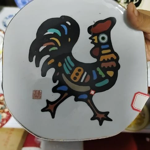 瓷片盘，沙锅，瓷片，瓶，碗，各种沙锅，摆件，