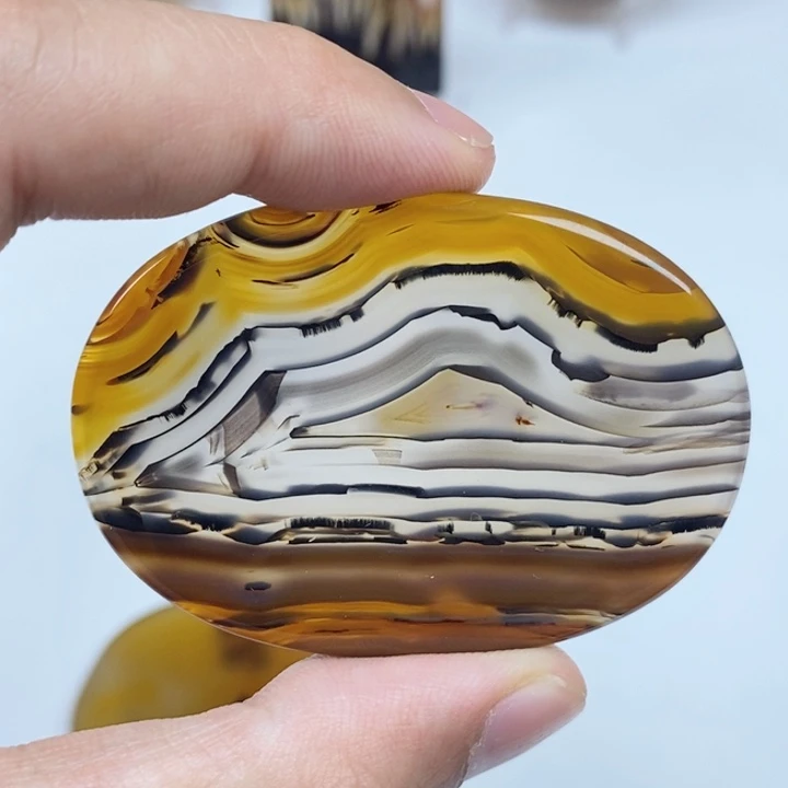 玛瑙/玉髓未镶嵌珠宝半成品