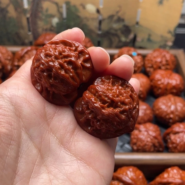 半***.文玩核桃吊坠图图于