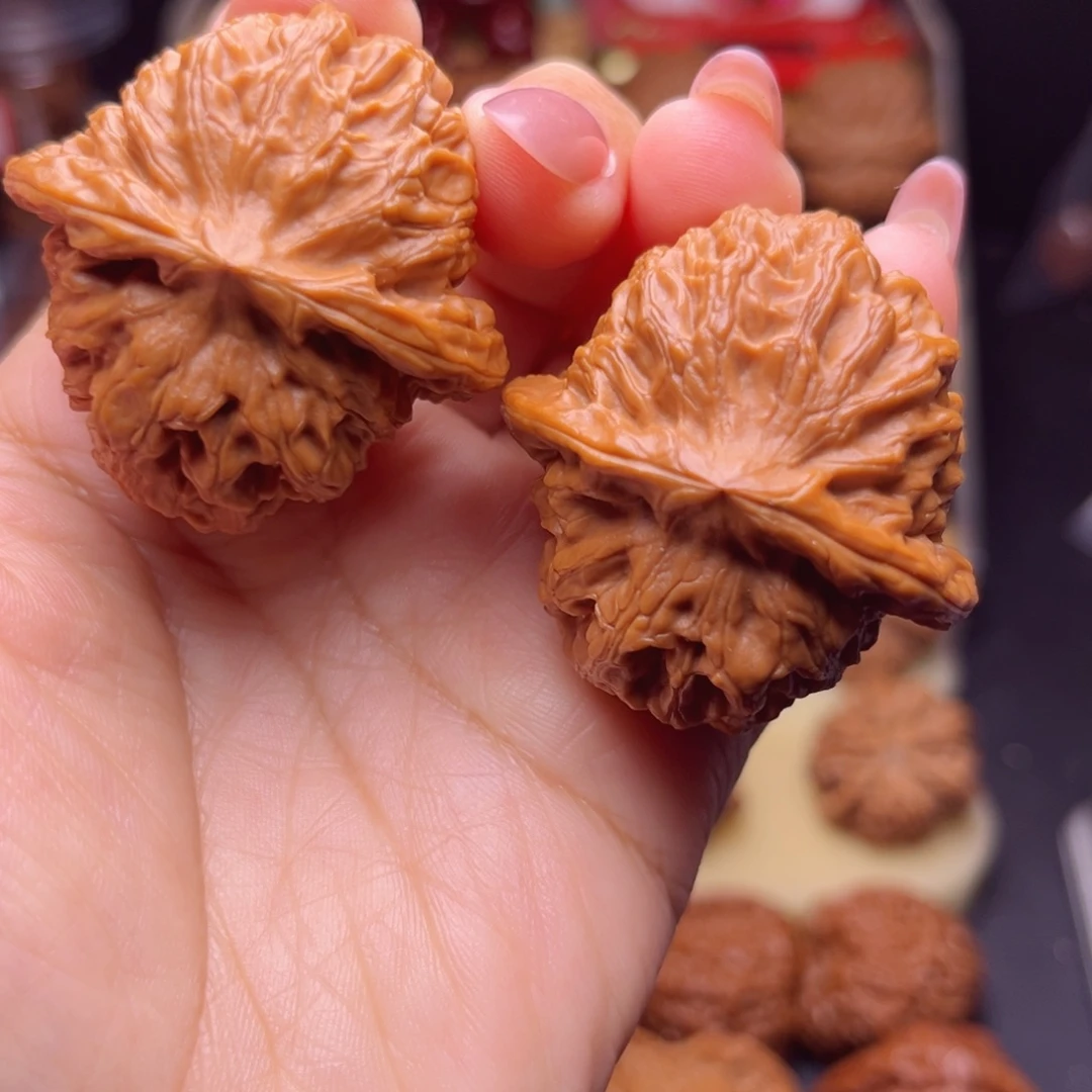 文玩核桃吊坠巨重硬核龙脉元宝