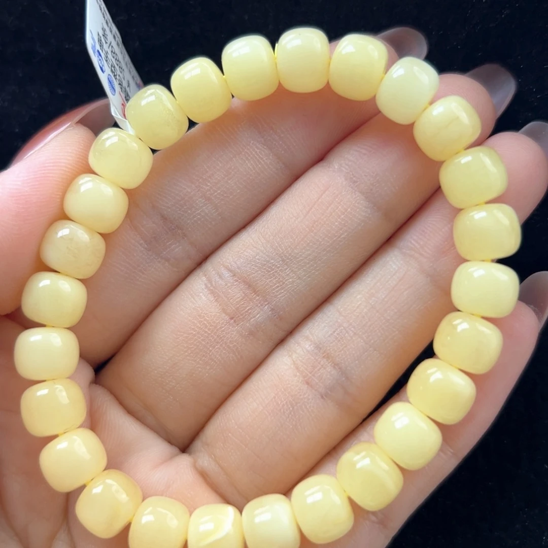 未镶嵌琥珀珠宝奇石