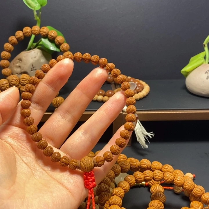 S***y桃核手串野生凤羽手持