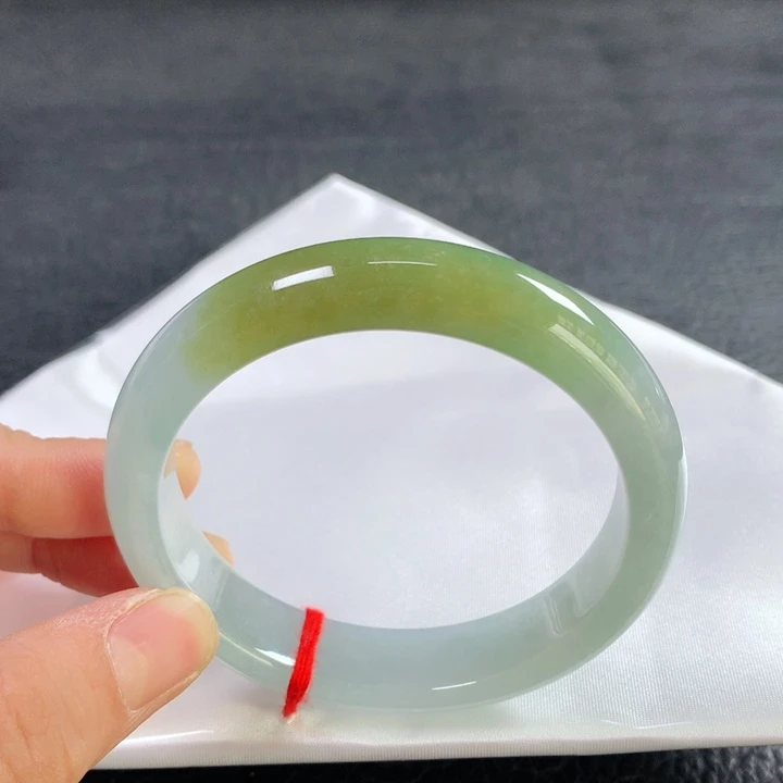 翡翠未镶嵌手镯57➕