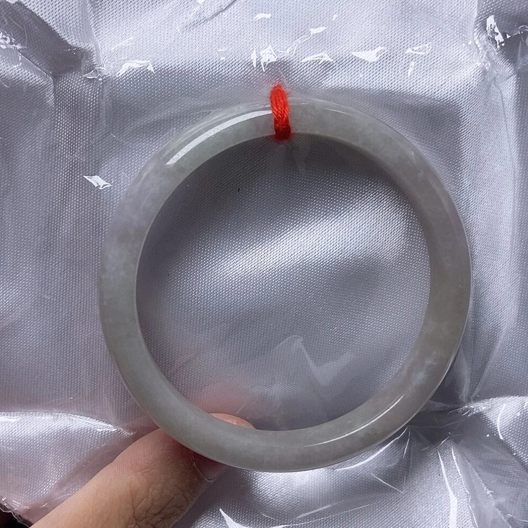 翡翠未镶嵌手镯59圈