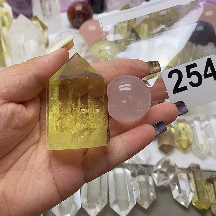 娜***芳紫晶摆件未镶嵌254