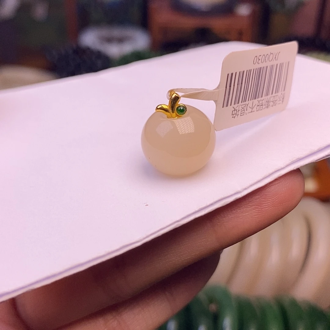 和田玉未镶嵌颈饰毕业级老矿料浓红粉金镶苹果吊坠