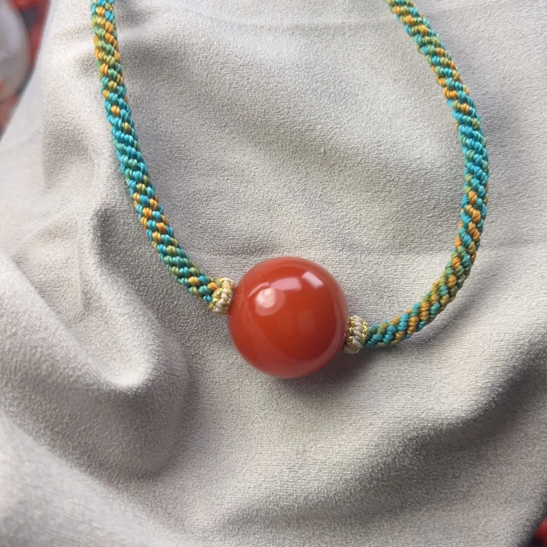 南红玛瑙未镶嵌颈饰