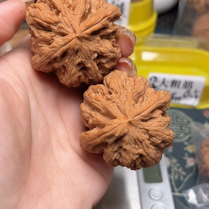 吊坠桃核49-20755-02
