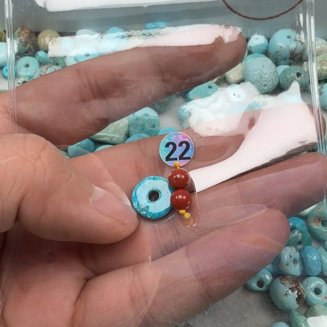 南红玛瑙未镶嵌珠宝奇石