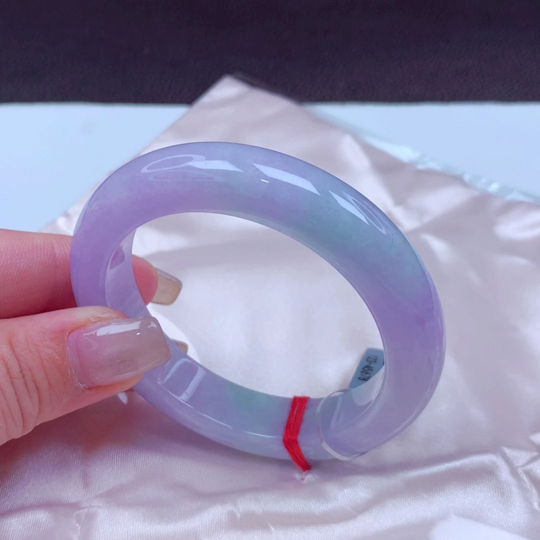 翡翠手镯未镶嵌手镯88