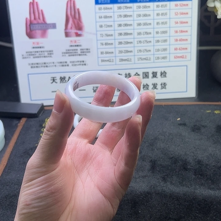 未镶嵌天然缅甸翡翠定制定制翡翠